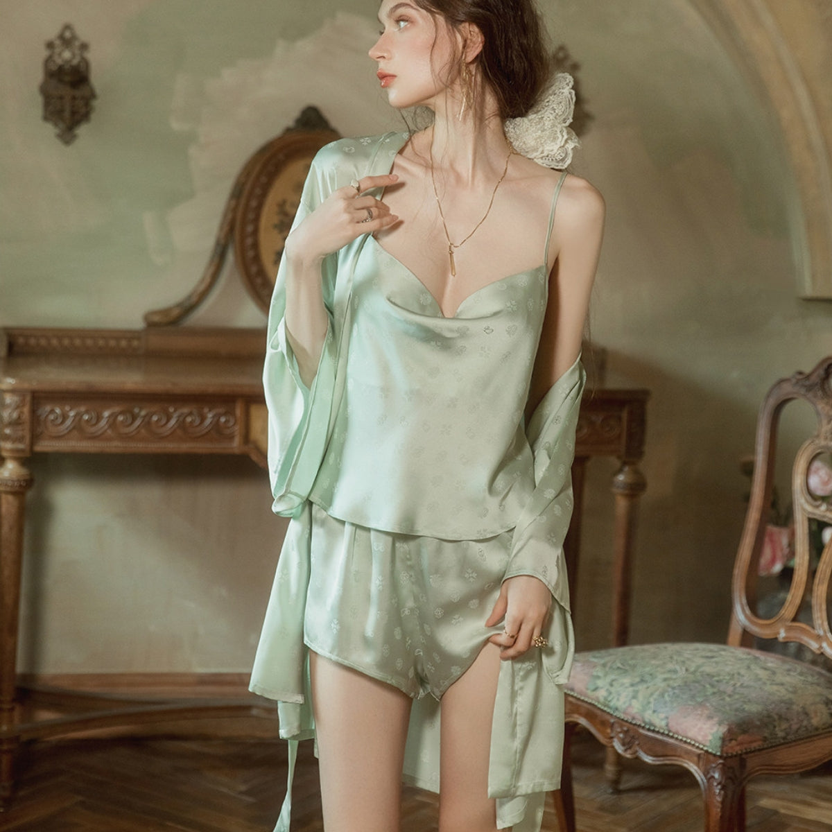 Bella satin cami set