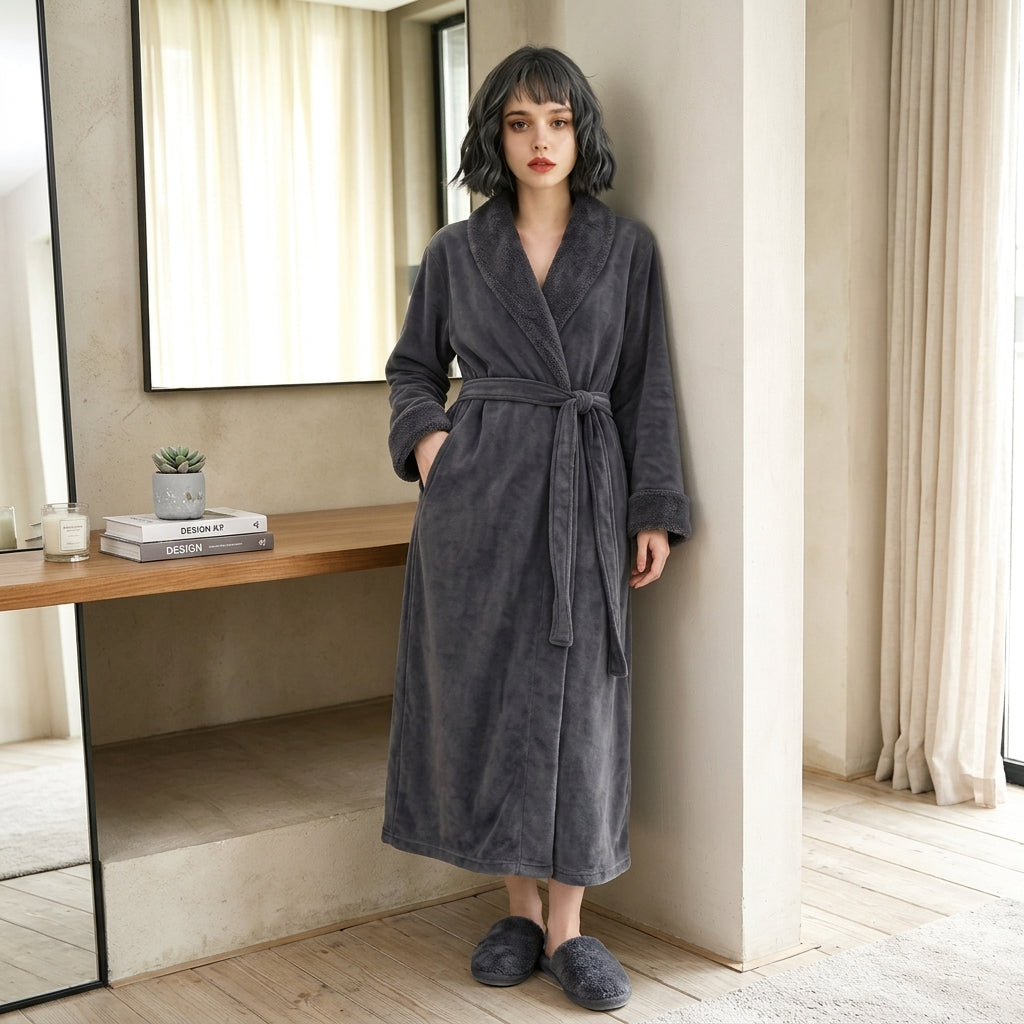 Venetia fleece robe