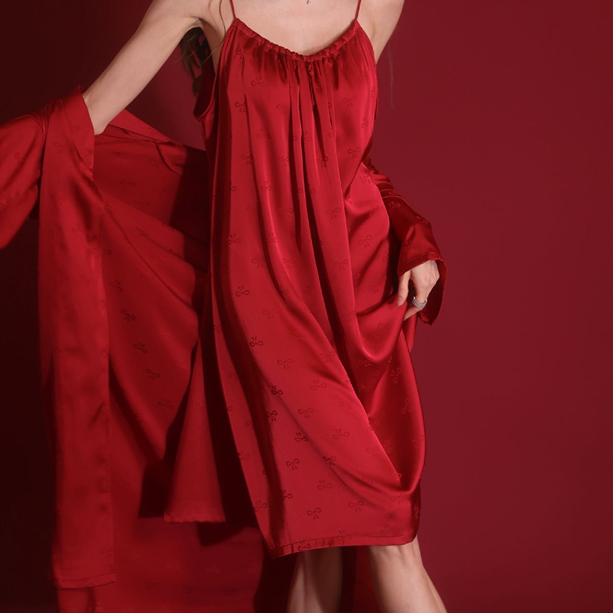 Alena satin robe LOVEFREYA Free size Red Intimates