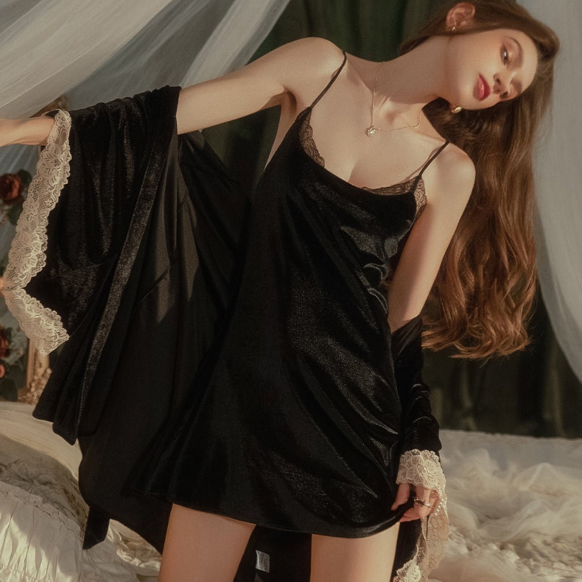 Eva velvet slip LOVEFREYA Small Pink Intimates