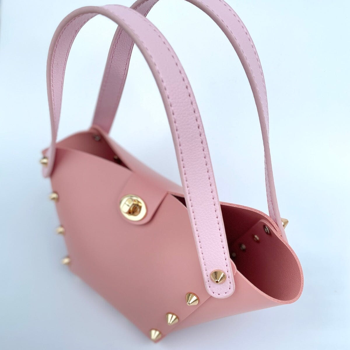 Pink handle basket handcarry bag Bags LOVEFREYA 